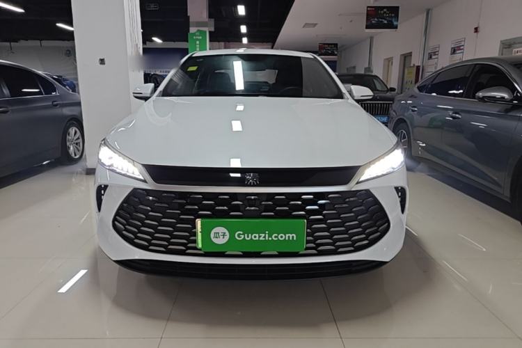 Used BYD Qin PLUS 2025 DM-i Smart Drive 55KM Leading Model Front
