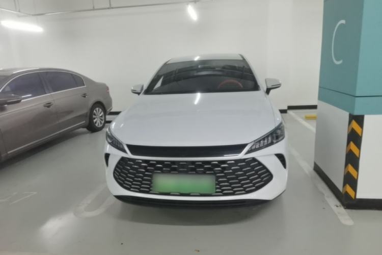Used BYD Qin PLUS 2025 DM-i Smart Drive 55KM Leading Model Front