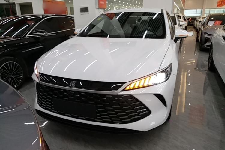 Used BYD Qin PLUS  Front