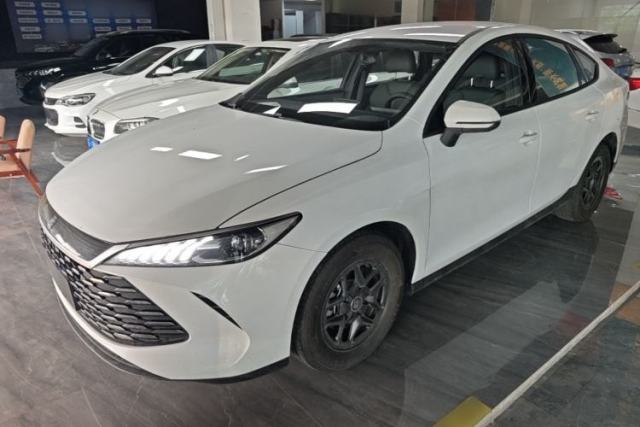 Used BYD Qin PLUS 2025 DM-i Smart Drive 55KM Leading Model