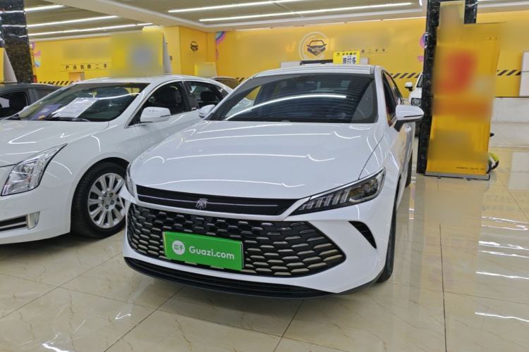 Used BYD Qin PLUS 2025 DM-i Smart Drive 55KM Leading Model Guazi used car, China used car export, Used car for sale, Used  cars, Cheapest cars for sale