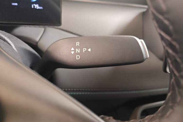 Used BYD Qin PLUS  Gear Lever