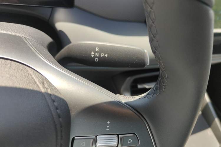 Used BYD Qin PLUS  Gear Lever