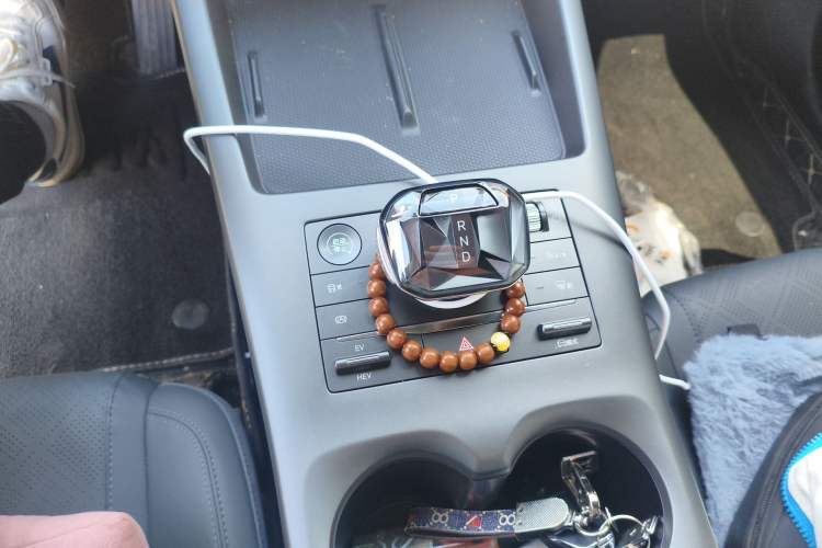 Used BYD Qin PLUS 2025 DM-i Smart Drive 55KM Leading Model Gear Lever