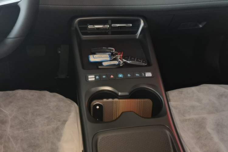 Used BYD Qin PLUS  Gear Lever
