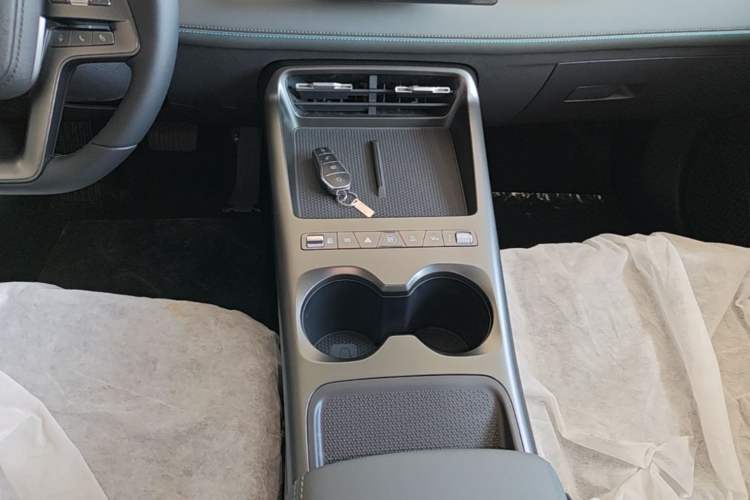 Used BYD Qin PLUS  Gear Lever