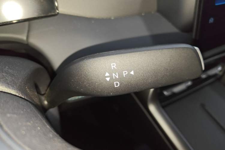 Used BYD Qin PLUS  Gear Lever