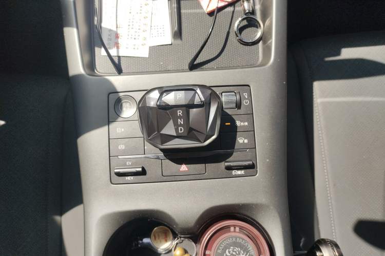 Used BYD Qin PLUS 2025 DM-i Smart Drive 55KM Leading Model Gear Lever