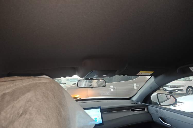 Used BYD Qin PLUS  Headliner