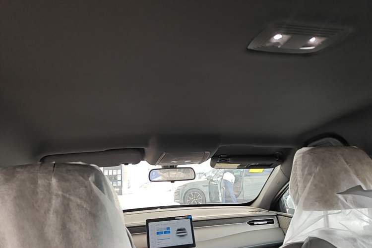 Used BYD Qin PLUS  Headliner