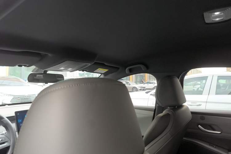 Used BYD Qin PLUS 2025 DM-i Smart Drive 55KM Leading Model Headliner