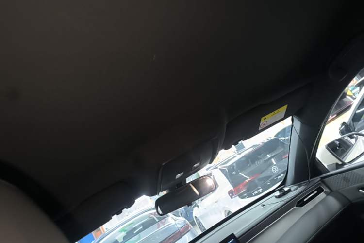 Used BYD Qin PLUS  Headliner