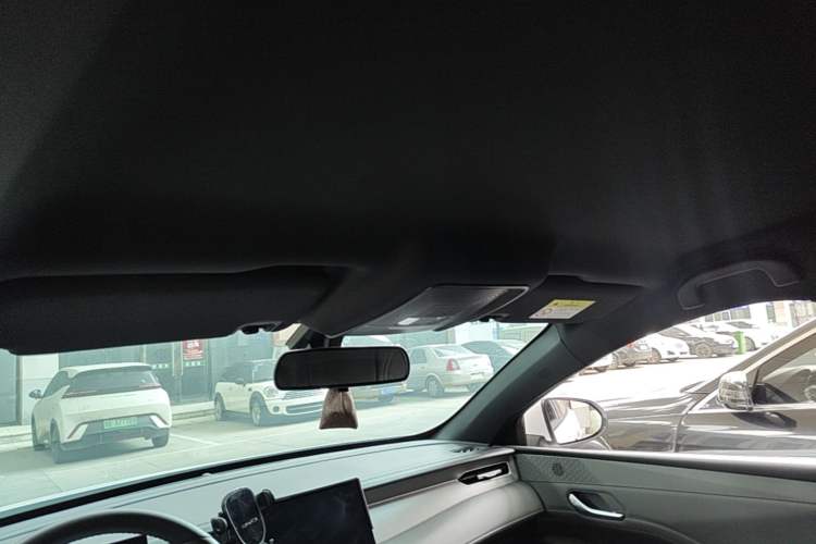Used BYD Qin PLUS 2025 DM-i Smart Drive 55KM Leading Model Headliner