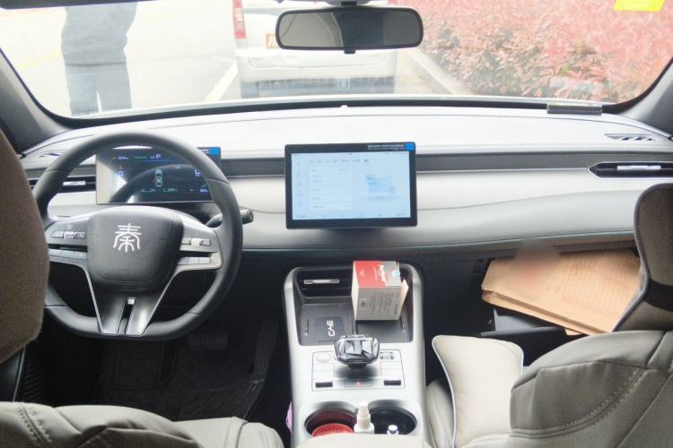 Used BYD Qin PLUS 2025 DM-i Smart Drive 55KM Leading Model Headliner