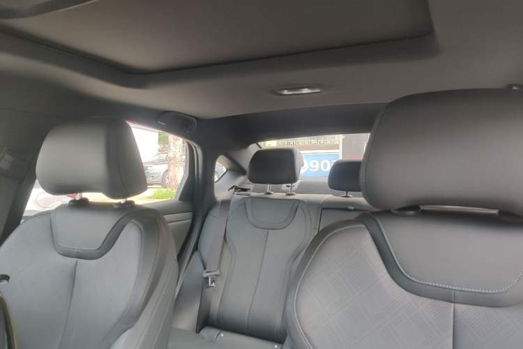 Used BYD Qin PLUS 2025 DM-i Smart Drive 120KM Superior Model Headliner