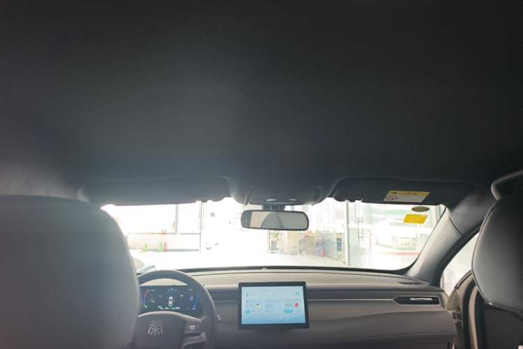 Used BYD Qin PLUS  Headliner