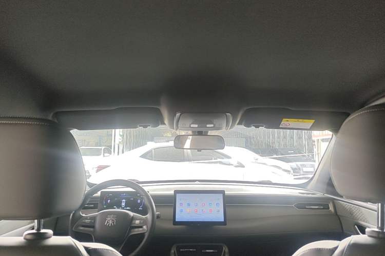 Used BYD Qin PLUS 2025 DM-i Smart Drive 55KM Leading Model Headliner