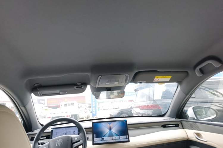 Used BYD Qin PLUS 2025 EV Smart Drive Edition 420KM Leading Model Headliner