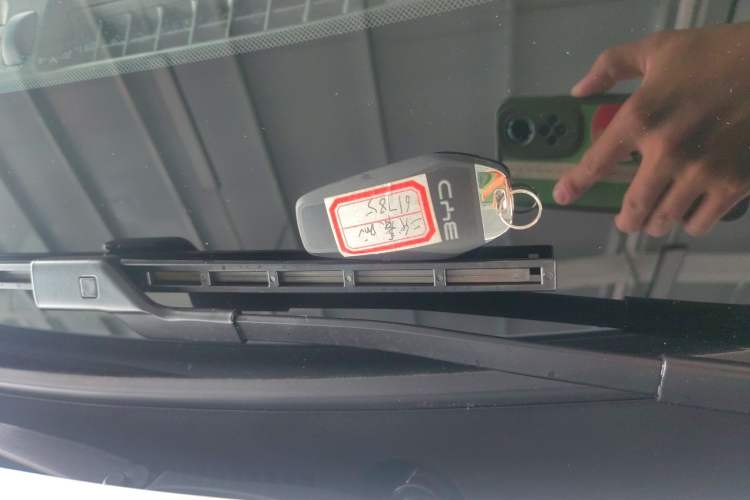 Used BYD Qin PLUS 2025 DM-i Smart Drive 55KM Leading Model Interior 1