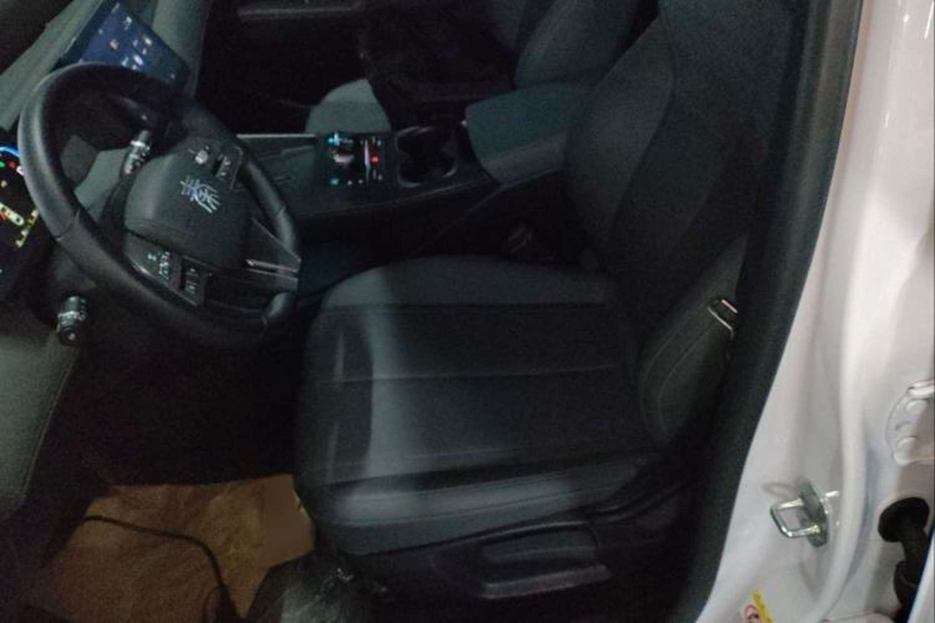Used BYD Qin PLUS 2025 DM-i Smart Drive 55KM Leading Model Interior 2
