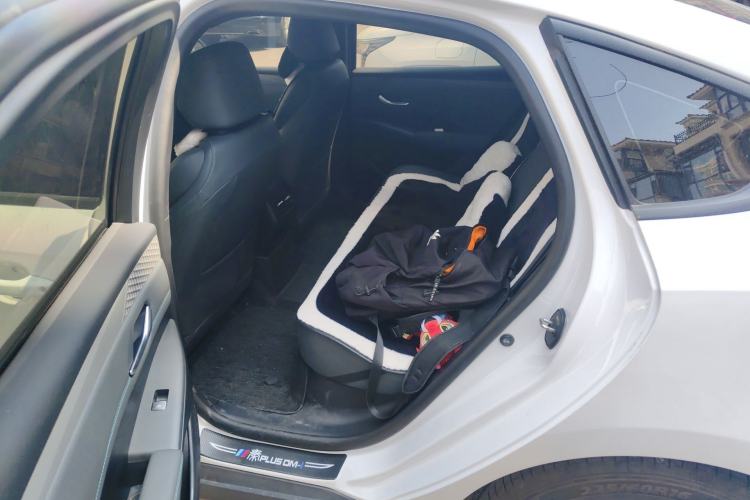 Used BYD Qin PLUS 2025 DM-i Smart Drive 55KM Leading Model Interior 4