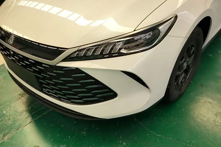 Used BYD Qin PLUS  Left Front Headlight