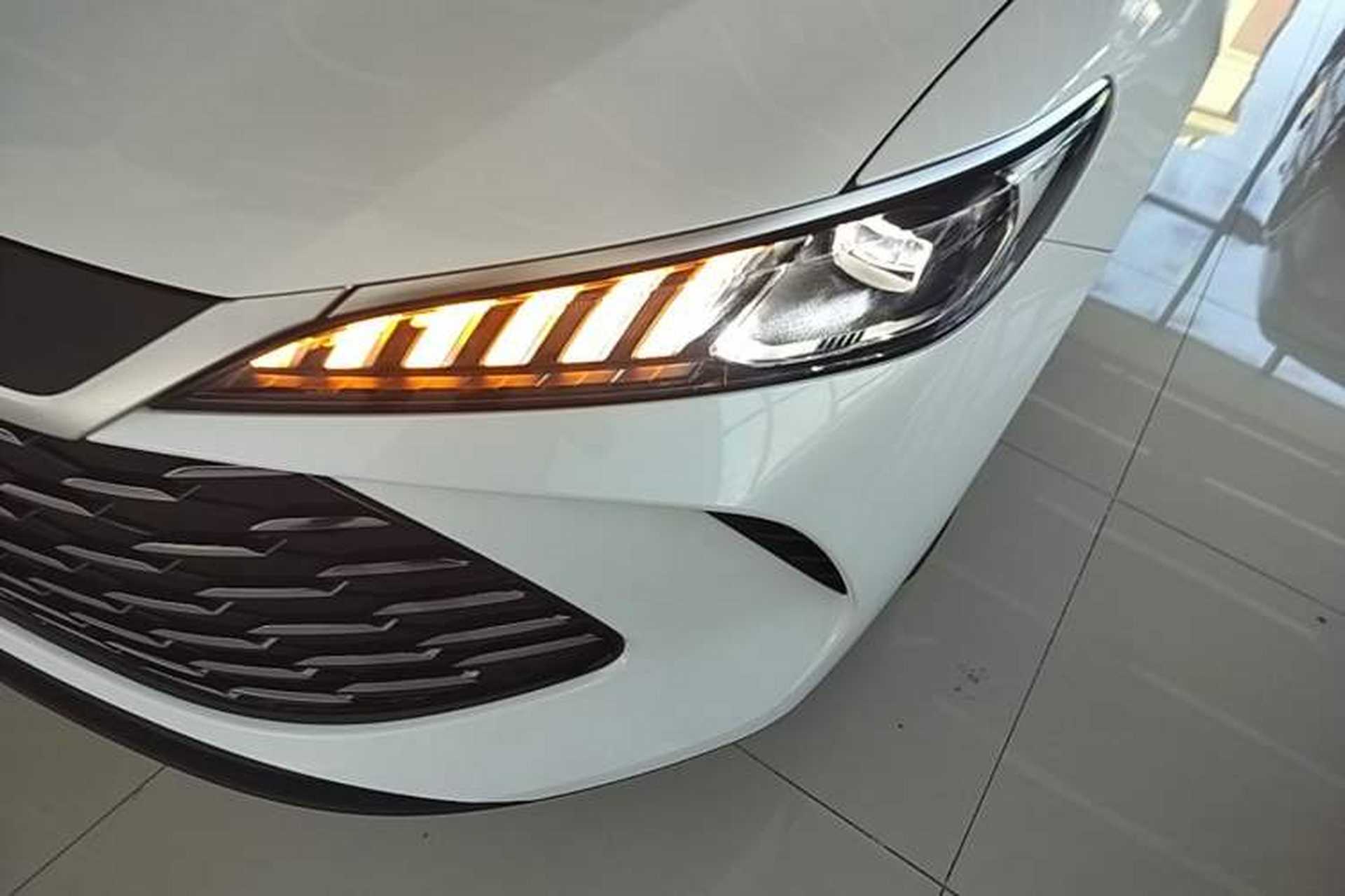Used BYD Qin PLUS 2025 DM-i Smart Drive 55KM Leading Model Left Front Headlight