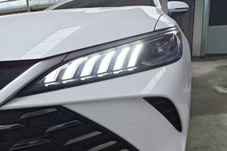 Used BYD Qin PLUS  Left Front Headlight