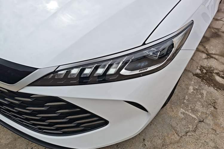 Used BYD Qin PLUS 2025 DM-i Smart Drive 55KM Leading Model Left Front Headlight