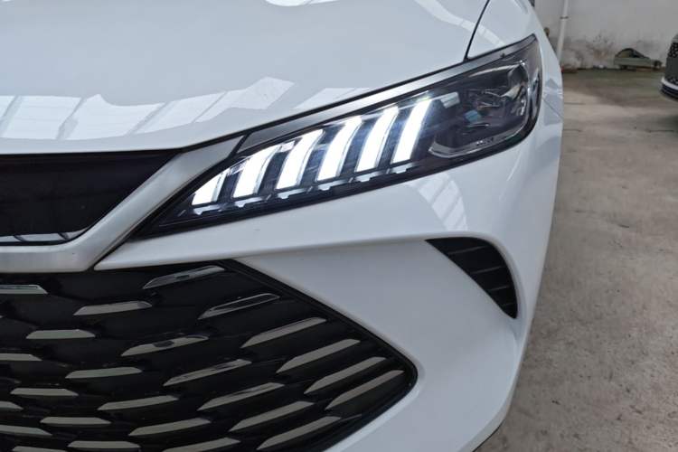 Used BYD Qin PLUS  Left Front Headlight