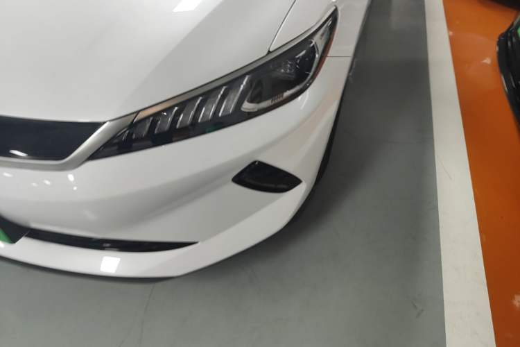 Used BYD Qin PLUS  Left Front Headlight