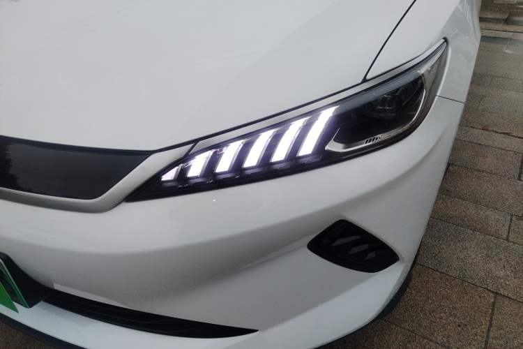 Used BYD Qin PLUS  Left Front Headlight