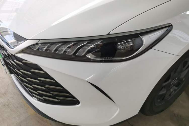 Used BYD Qin PLUS 2025 DM-i Smart Drive 55KM Leading Model Left Front Headlight