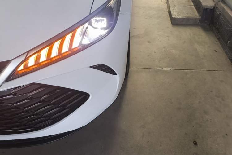 Used BYD Qin PLUS  Left Front Headlight