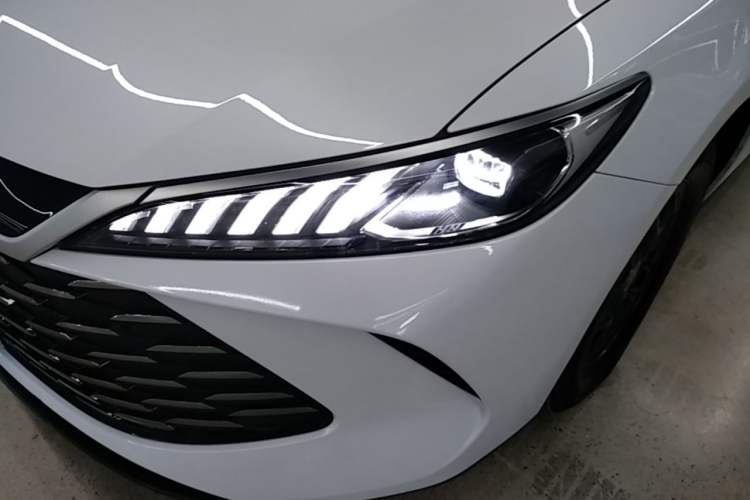Used BYD Qin PLUS 2025 DM-i Smart Drive 55KM Leading Model Left Front Headlight