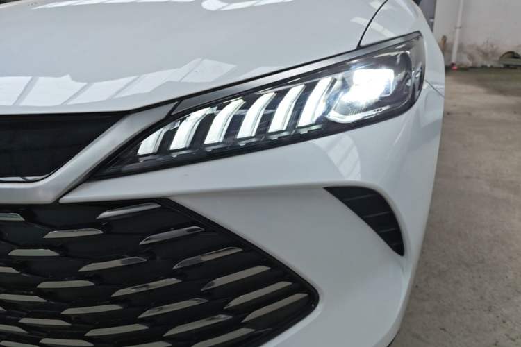 Used BYD Qin PLUS  Left Front Headlight