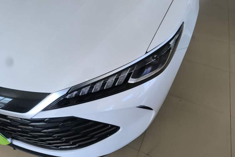 Used BYD Qin PLUS 2025 DM-i Smart Drive 55KM Leading Model Left Front Headlight
