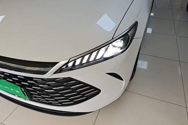 Used BYD Qin PLUS 2025 DM-i Smart Drive 55KM Leading Model Left Front Headlight