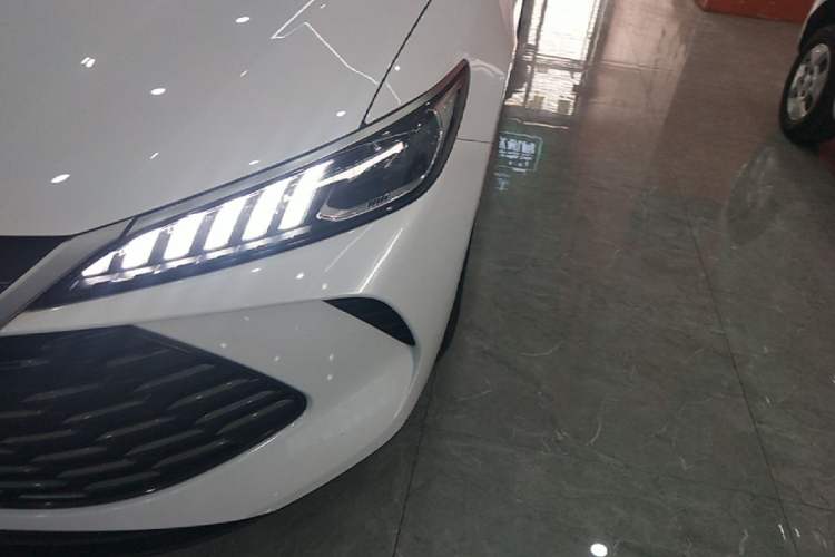 Used BYD Qin PLUS 2025 DM-i Smart Drive 55KM Leading Model Left Front Headlight