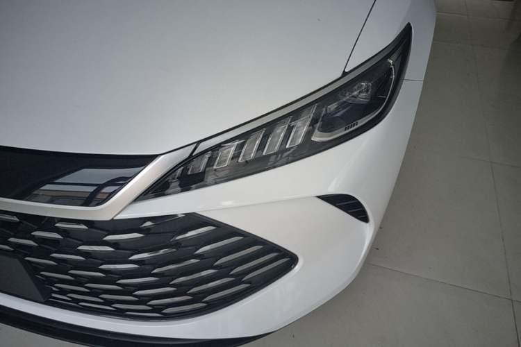 Used BYD Qin PLUS 2025 DM-i Smart Drive 55KM Leading Model Left Front Headlight