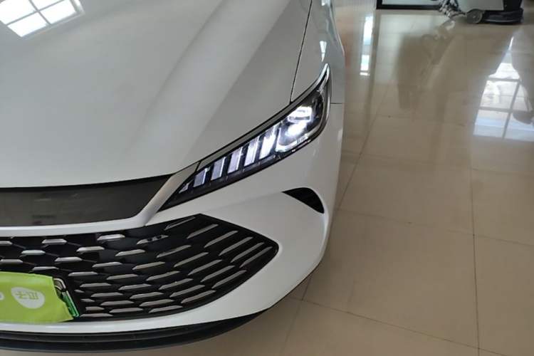 Used BYD Qin PLUS 2025 DM-i Smart Drive 55KM Leading Model Left Front Headlight