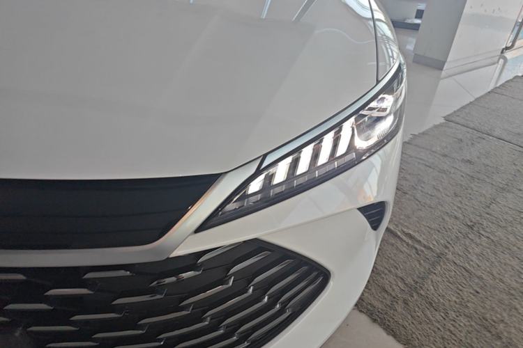 Used BYD Qin PLUS  Left Front Headlight