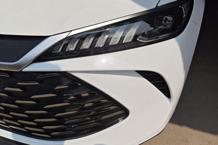 Used BYD Qin PLUS  Left Front Headlight