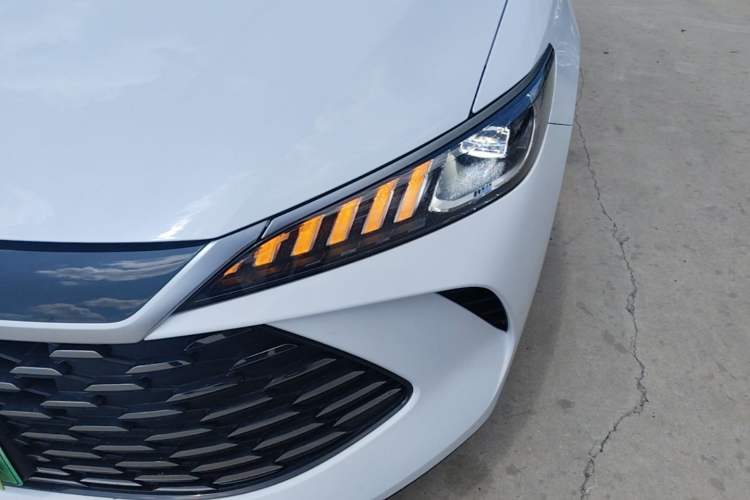 Used BYD Qin PLUS 2025 DM-i Smart Drive 55KM Leading Model Left Front Headlight