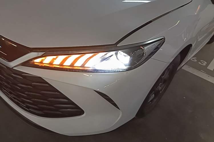 Used BYD Qin PLUS  Left Front Headlight