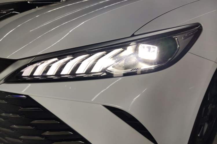 Used BYD Qin PLUS 2025 DM-i Smart Drive 55KM Leading Model Left Front Headlight