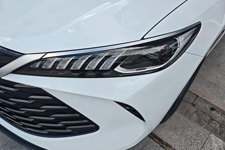 Used BYD Qin PLUS 2025 DM-i Smart Drive 55KM Leading Model Left Front Headlight