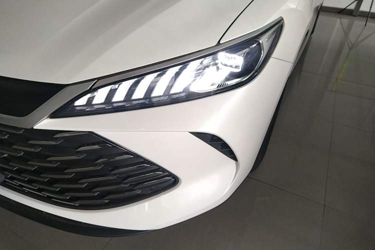 Used BYD Qin PLUS  Left Front Headlight