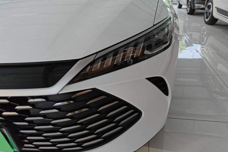 Used BYD Qin PLUS 2025 DM-i Smart Drive 55KM Leading Model Left Front Headlight