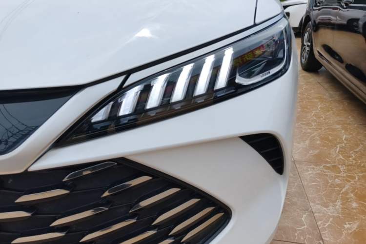 Used BYD Qin PLUS 2025 DM-i Smart Drive 55KM Leading Model Left Front Headlight